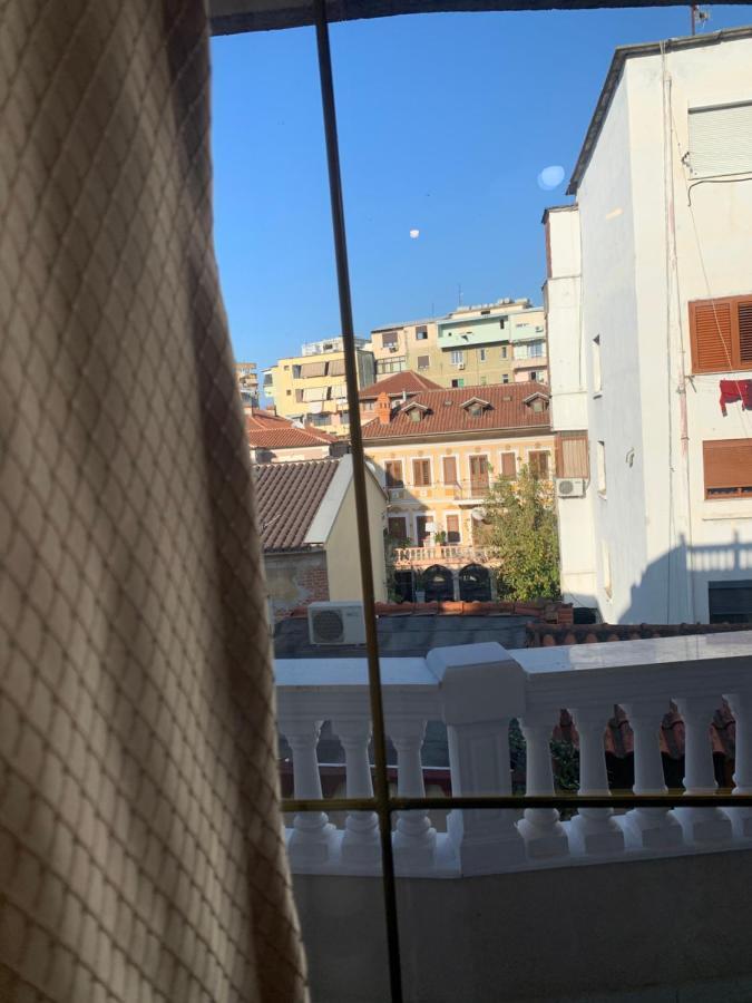 Belux Hotel Tirana Exterior photo